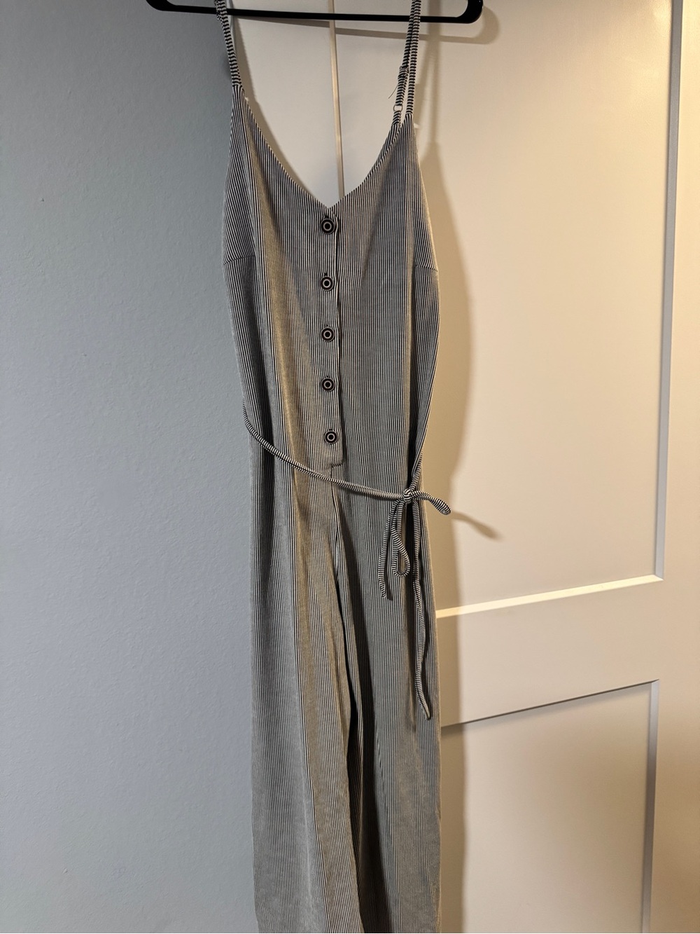 RD Style Black and White Ribbed Button-Front Jumpsuit with Tie Waist